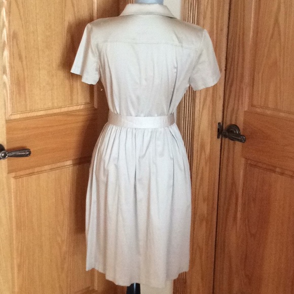 KHAKI below the knee short sleeves dress 👗 - Picture 3 of 8